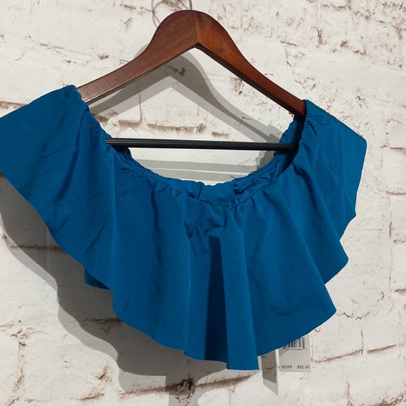 🆕Trina Turk Flutter Swim Top, Size 4 - Picture 3 of 6